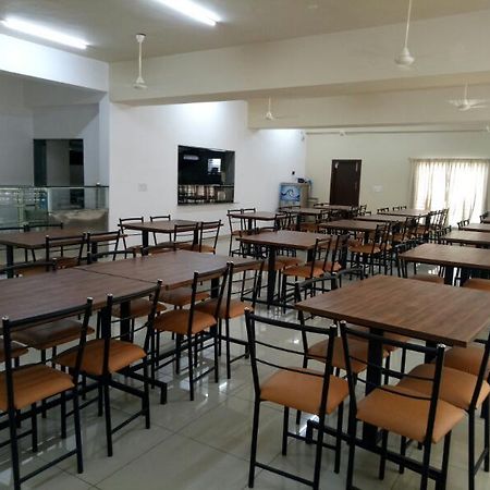 International Youth Hostel Mysuru Buitenkant foto